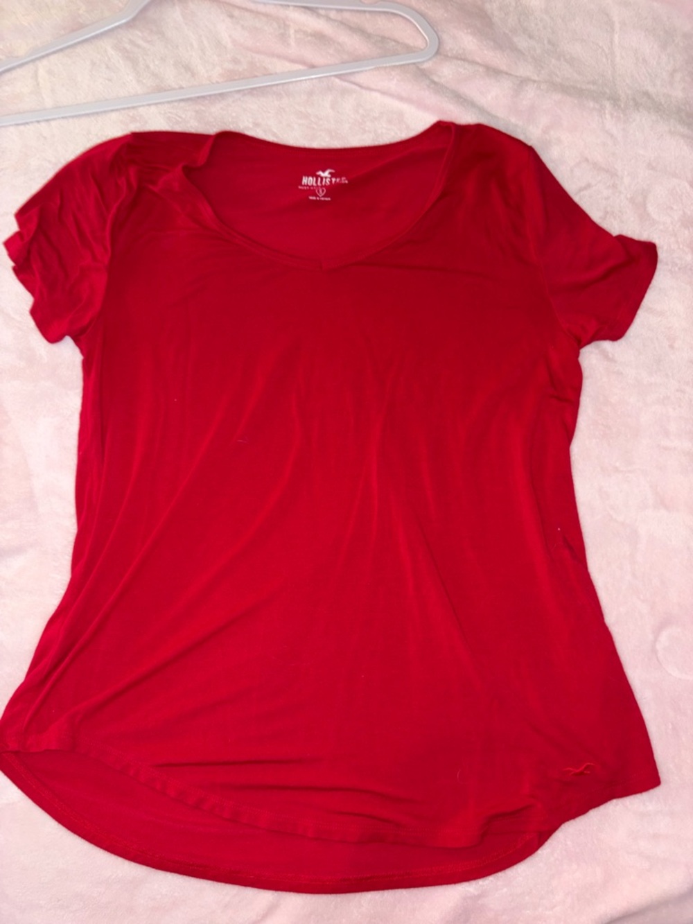 Hollister Women’s Bright Red Scoop Neck Short Sleeve Tee
